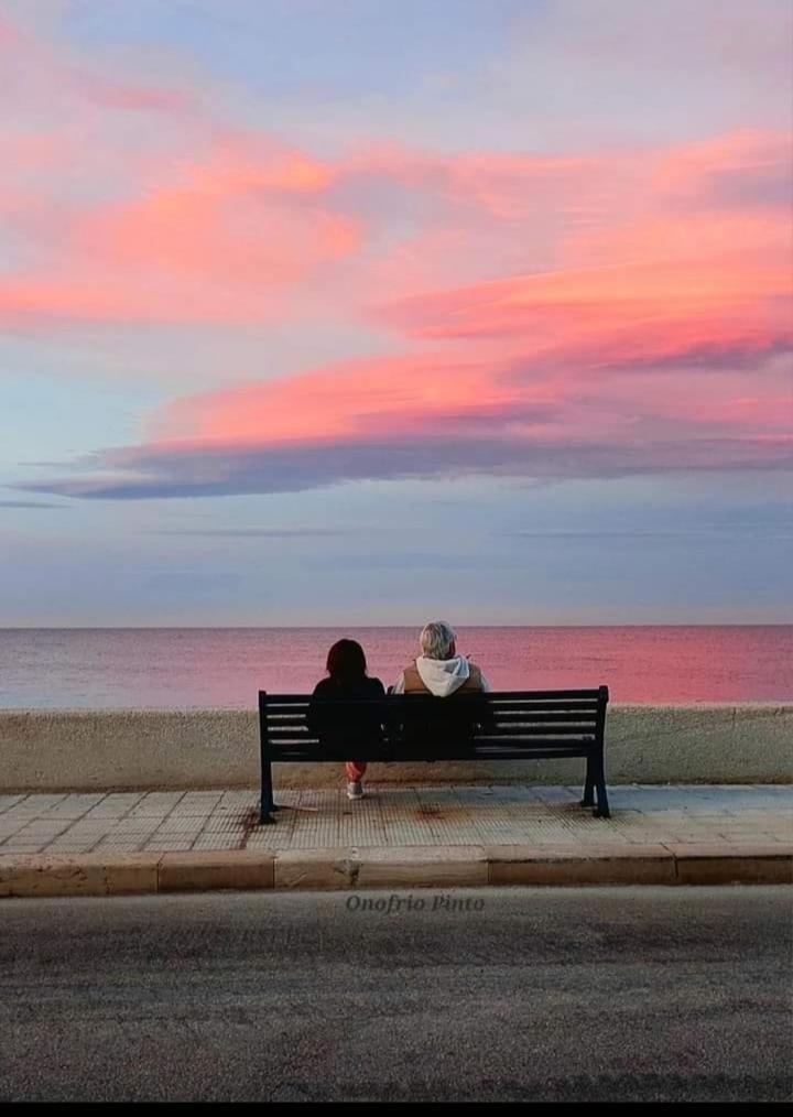 Flower'S House Di Doris Simone باري المظهر الخارجي الصورة